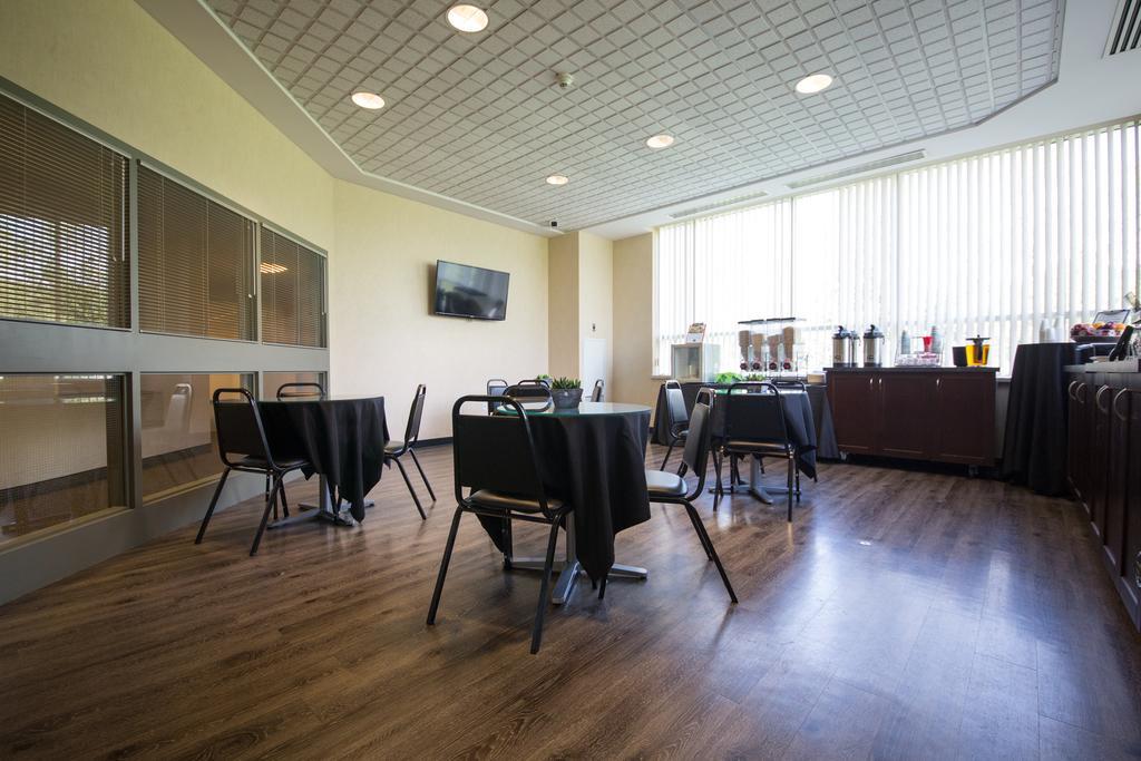 Residence & Conference Centre - Windsor Zewnętrze zdjęcie
